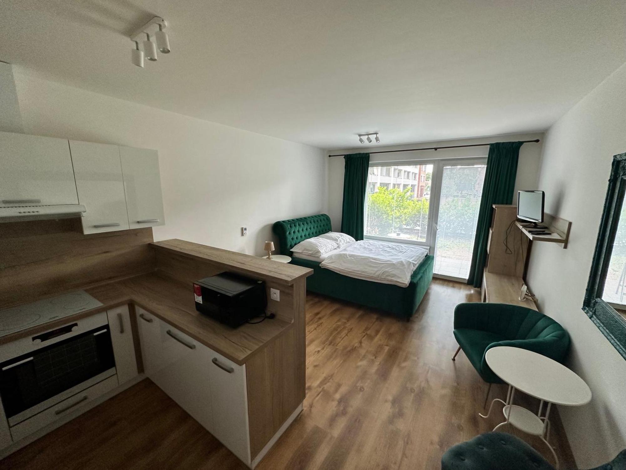 Entrez Radnica Apartment Kosice Exterior photo